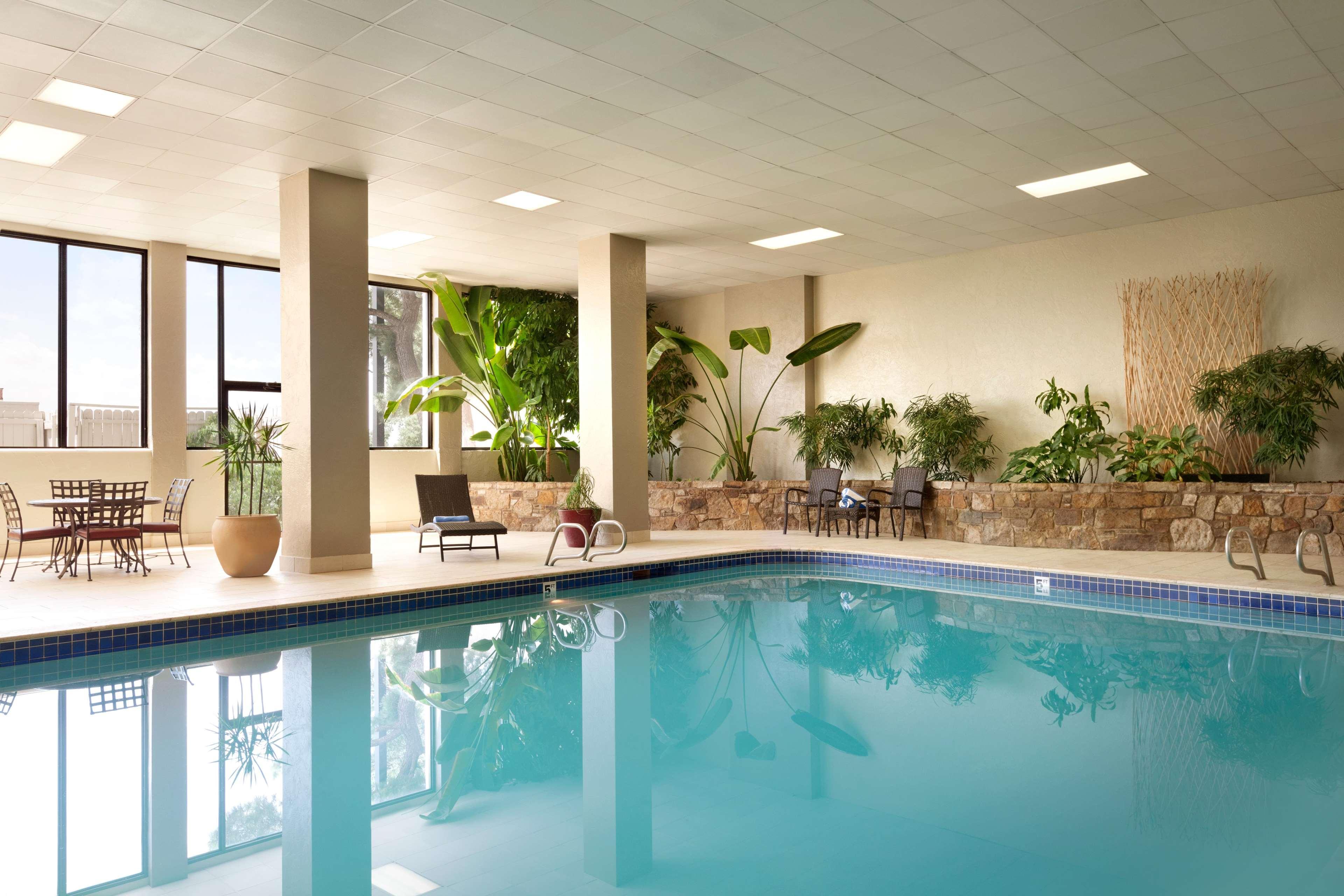 Embassy Suites By Hilton Oklahoma City Will Rogers Airport Zewnętrze zdjęcie