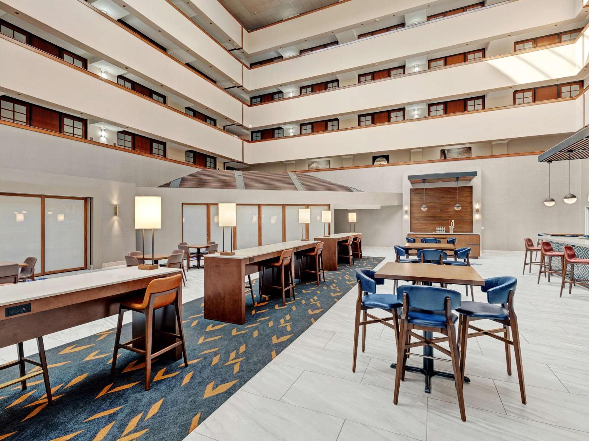 Embassy Suites By Hilton Oklahoma City Will Rogers Airport Zewnętrze zdjęcie