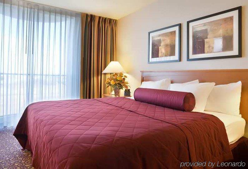 Embassy Suites By Hilton Oklahoma City Will Rogers Airport Pokój zdjęcie