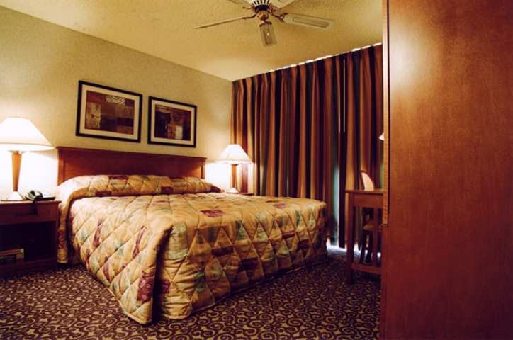 Embassy Suites By Hilton Oklahoma City Will Rogers Airport Pokój zdjęcie
